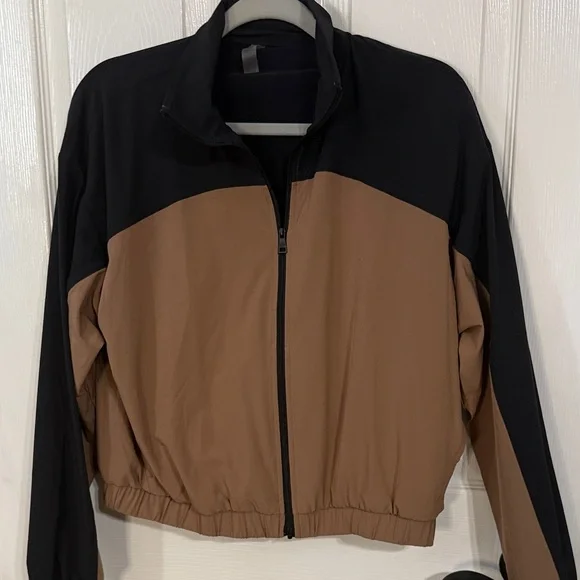 Evereve Black and Brown Jacket - Picture 3 of 7